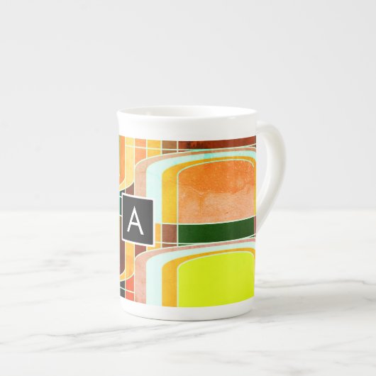 カラフルファンキーレトロインスパイア ボーンチャイナマグカップ (正面右)