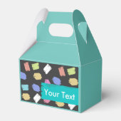 カラフルブラシストロークの黒カスタム文字 フェイバーボックス (正面サイド)