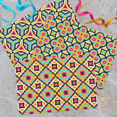 カラフルモダン抽象芸術モザイクの幾何学的パターン ラッピングペーパーシート