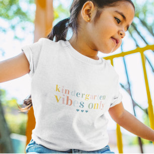 カラフルレインボーレター   入学式 トドラーTシャツ