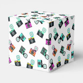 カラフルレトロフラッシュカメラパターン フェイバーボックス (裏面サイド)