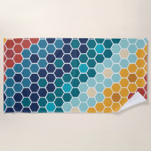 カラフルレトロフローラモザイク六角形パターン ビーチタオル (正面)