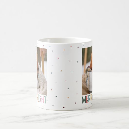 カラフルレトロメリーと明るい星の写真 コーヒーマグカップ (中央)