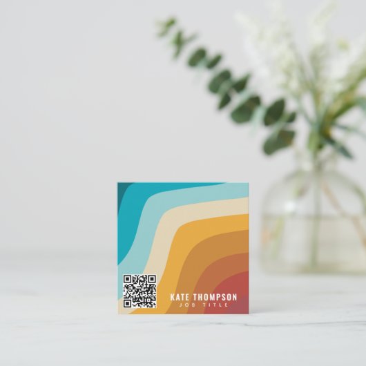 カラフルレトロレインボー抽象芸術波QRコード スクエア名刺 (スタンド正面)