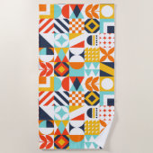 カラフルレトロ幾何学的パターン ビーチタオル (正面)