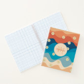 カラフルレトロ波とデイジーパターンモノグラム ノートブック (内部)