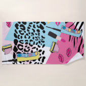 カラフルレトロ1990年代パターン ビーチタオル (正面)