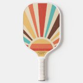 カラフルレトロSun Raysカスタム文字名電話番号 ピックルボールラケット (正面)