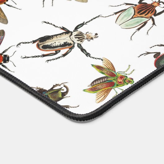カラフルヴィンテージバグとカブトムシのパターン デスクマット (コーナー)