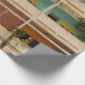 カラフルヴィンテージ建物 – ベトナム語、古代，  ラッピングペーパー (角)