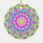 カラフル万華鏡のように千変万化するパターン09 セラミックオーナメント (裏面)