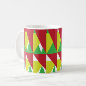 カラフル三角形パターン コーヒーマグカップ (正面左)