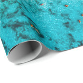 カラフル傘を持つ砂のビーチの空中眺め ラッピングペーパー (ロールコーナー)