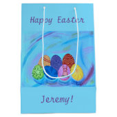 カラフル卵、ハッピーイースター、パーソナライズされた抱き枕 ミディアムペーパーバッグ (裏面)