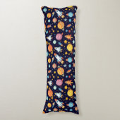 カラフル宇宙探索パターン ボディピロー (正面縦)