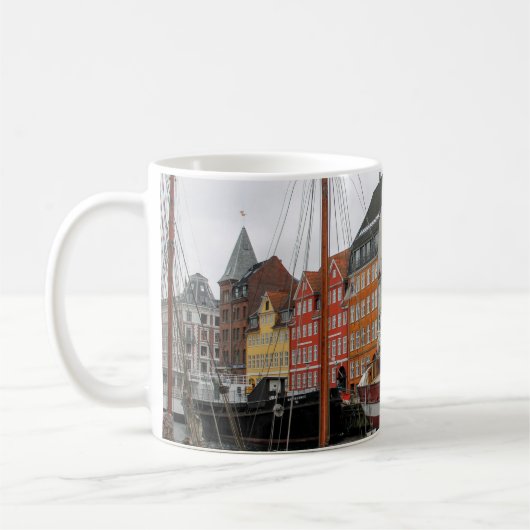 カラフル建物 コーヒーマグカップ (左)