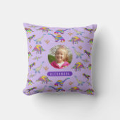 カラフル恐竜の女のパーソナライズされた子の写真と名前 クッション (正面)