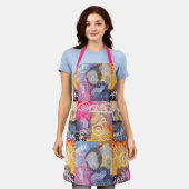 カラフル抽象芸術パッチワークの正方形パターン エプロン (着用した状態)