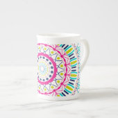 カラフル曼荼羅 ボーンチャイナマグカップ (正面右)