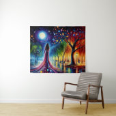 カラフル林に流れるガウン歩くの女性 タペストリー (インサイチュ(横))