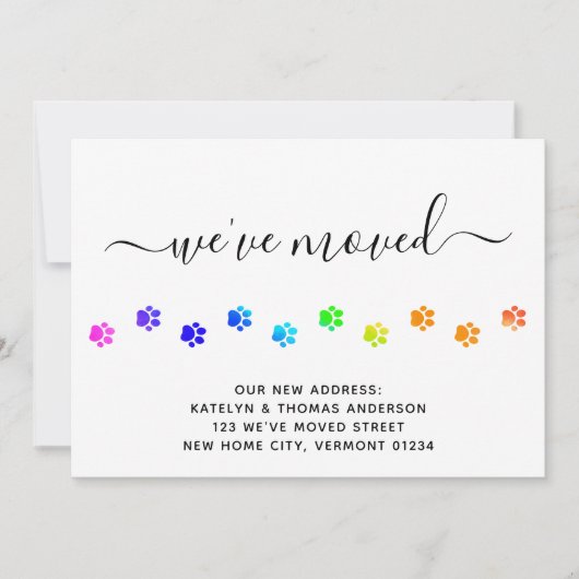 カラフル歩くポーズ移パーソナライズされた動 案内状 (正面)