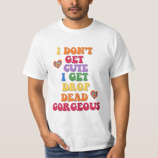 カラフル生意気おもしろいなLGBTQプライド月Tシャツ Tシャツ (正面)