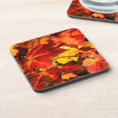 カラフル紅葉、金ゴールド赤オレンジ色のカエデの葉 コースター (左側)