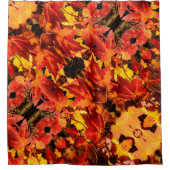 カラフル紅葉、金ゴールド赤オレンジ色のカエデの葉 シャワーカーテン (正面)