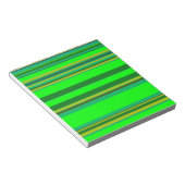 カラフル緑のストライプカスタマイズデザイナーパターン ノートパッド (アングル)
