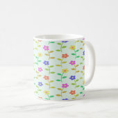 カラフル緑の淡い色の花 コーヒーマグカップ (正面右)