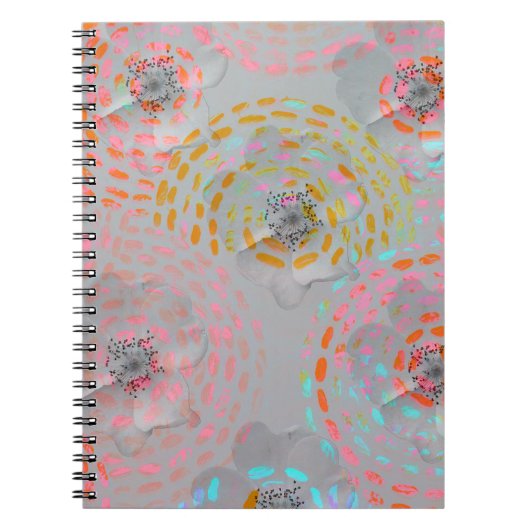 カラフル線の付いた点々のある花模様 ノートブック (正面)