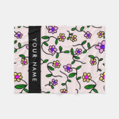 カラフル花、ピンク背景、黒 フリースブランケット (正面(横))