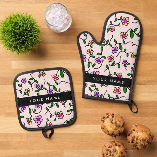 カラフル花、ピンク背景、黒 鍋つかみ&鍋敷きセット (トップダウン)