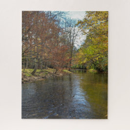 カラフル葉秋反射オン秋のストリーム ジグソーパズル