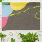 カラフル誕生日バルーンのグラフィックアートデザイン キッチンタオル (折り畳み)