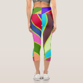 カラフル鮮やかレインボーストライプズの生地パターン カプリレギンス (裏面)
