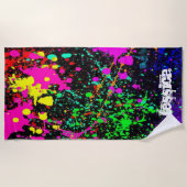 カラフル（ばちゃばちゃ）跳ねる絵を描名前をカスタムする ビーチタオル (正面)