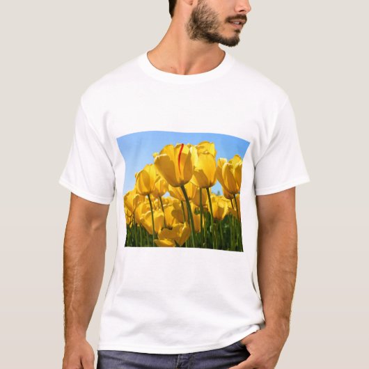カラフル フラワーアートTシャツ Tシャツ (正面)