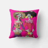 カラベラヘルマナス クッション (裏面)