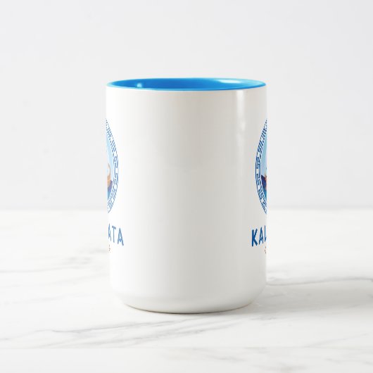 カラマタギリシャ船デザイン ツートーンマグカップ (中央)