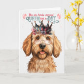 カラメルラブラドールクイーンズフォーおもしろいザ・デイ誕生日 カード (黄色い花)