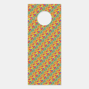 カラークラシックアートの背景を持つマグカップ ドアノブサイン