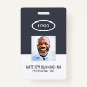 カラーブロックカスタムロゴ従業員名バーコード バッジ (正面)