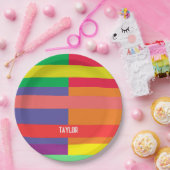 カラーブロックストライプモノグラム名レインボー ペーパープレート (パーティー)