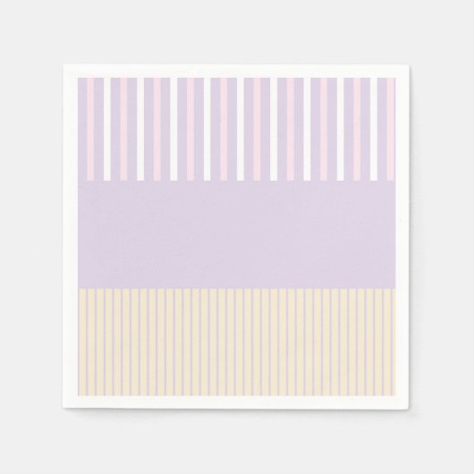 カラーポップ・アートのストライプ – パステルピンク、イエロー&パープル スタンダードカクテルナプキン (正面)