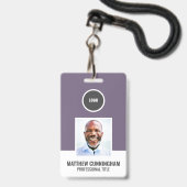 カラーモダンラウンドロゴ従業員名バーコード バッジ (正面（ネックストラップ付）)