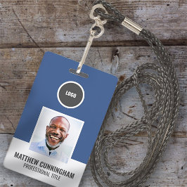 カラーモダンラウンドロゴ従業員名バーコード バッジ