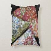 カラー数々の刺繍ボホフェイクシック アクセントクッション (正面(垂直))