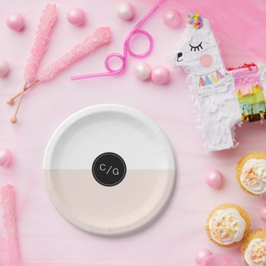 カラー編集可能ミニマルモダンリスト結婚のモノグラム ペーパープレート (パーティー)