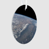 カリフォルニアとネバダは宇宙から見た。 オーナメント (正面)